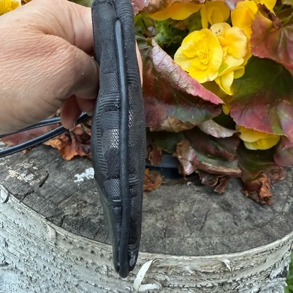 Coach Kristin Chainlink C wristlet - Picture 8 of 12